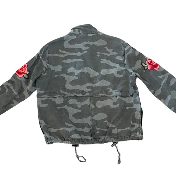 Rails Camo Rose Patch Utility Jacket Women’s XS. - Picture 12 of 15